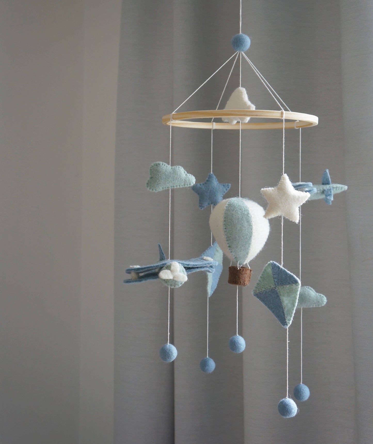 Mobile, Air balloons/Plane/Kite, Blue