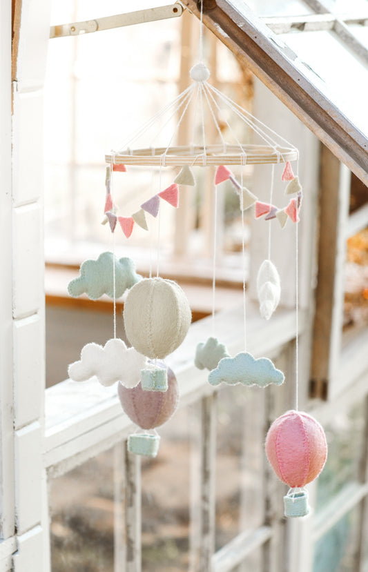 Mobile, Air balloons, Pastel